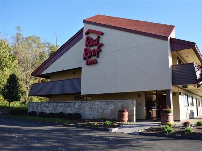 Red Roof Inn St Clairsville - Wheeling West St. Clairsville Dış mekan fotoğraf