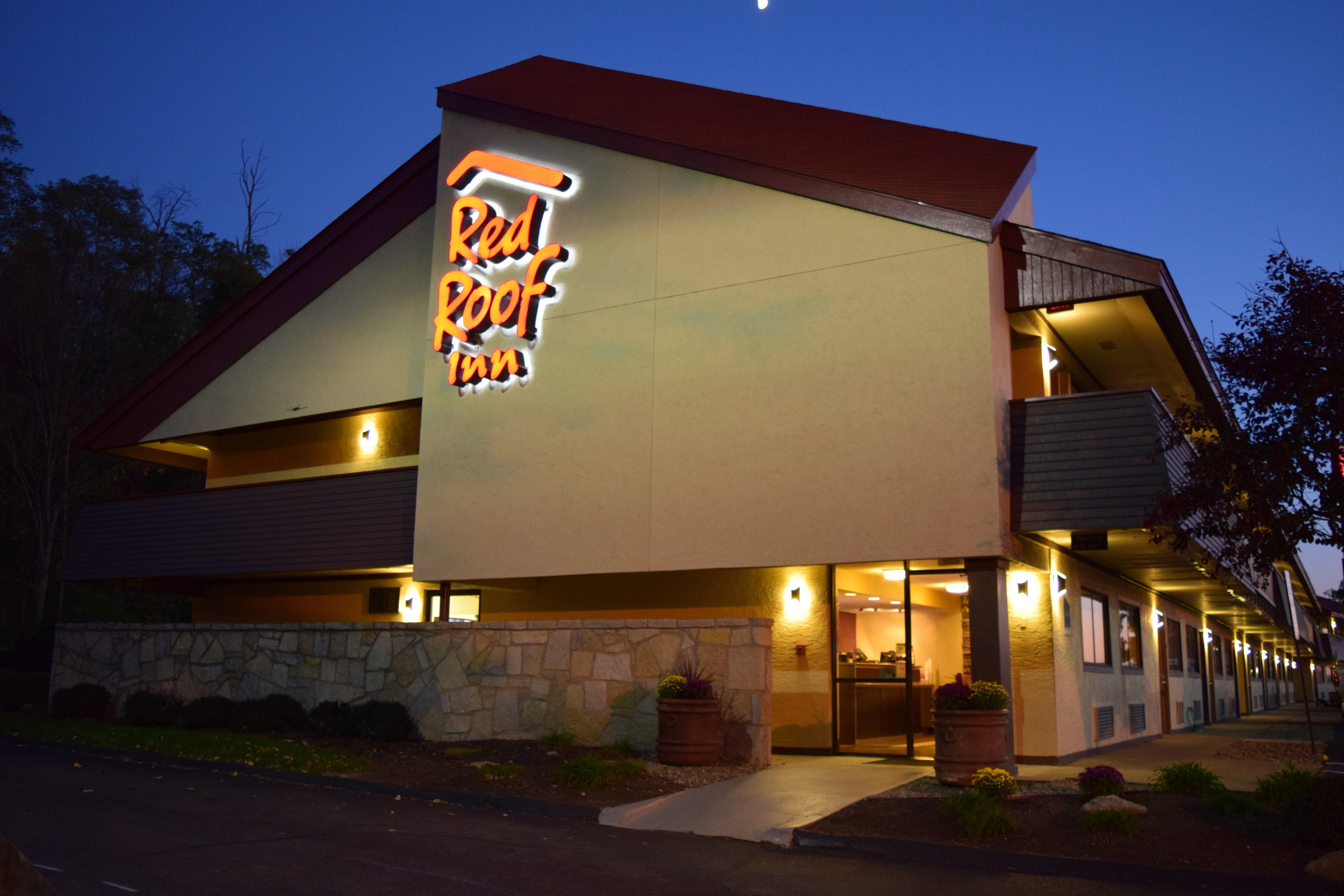Red Roof Inn St Clairsville - Wheeling West St. Clairsville Dış mekan fotoğraf